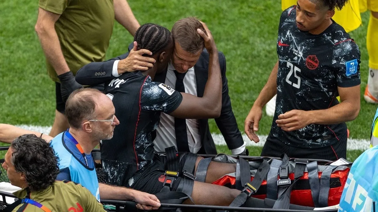 ---
Ismael Kone Alami Cedera Serius di Piala Dunia, Segera Jalani Operasi

---