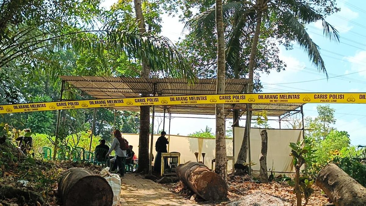 Proses Ekshumasi Jenazah Sutrimo yang Menggugah Perhatian Publik