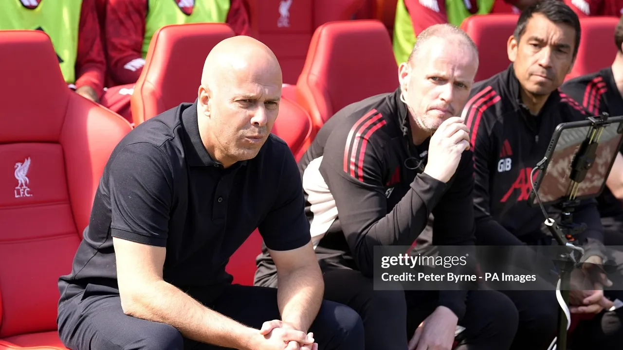 ---
Arne Slot Jadi Calon Pelatih Baru Timnas Belanda

---