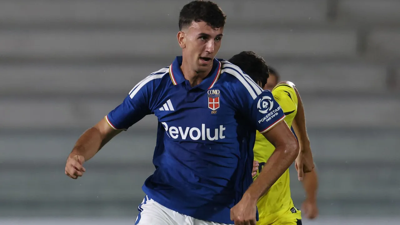 Arsenal Pertimbangkan Rekrut Bek Muda Jacobo Ramon dari Como