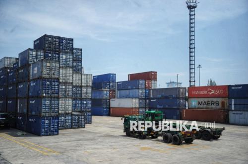 AS Terapkan Tarif Baru Hingga 12,5 Persen untuk 60 Negara Mitra Mulai Jumat