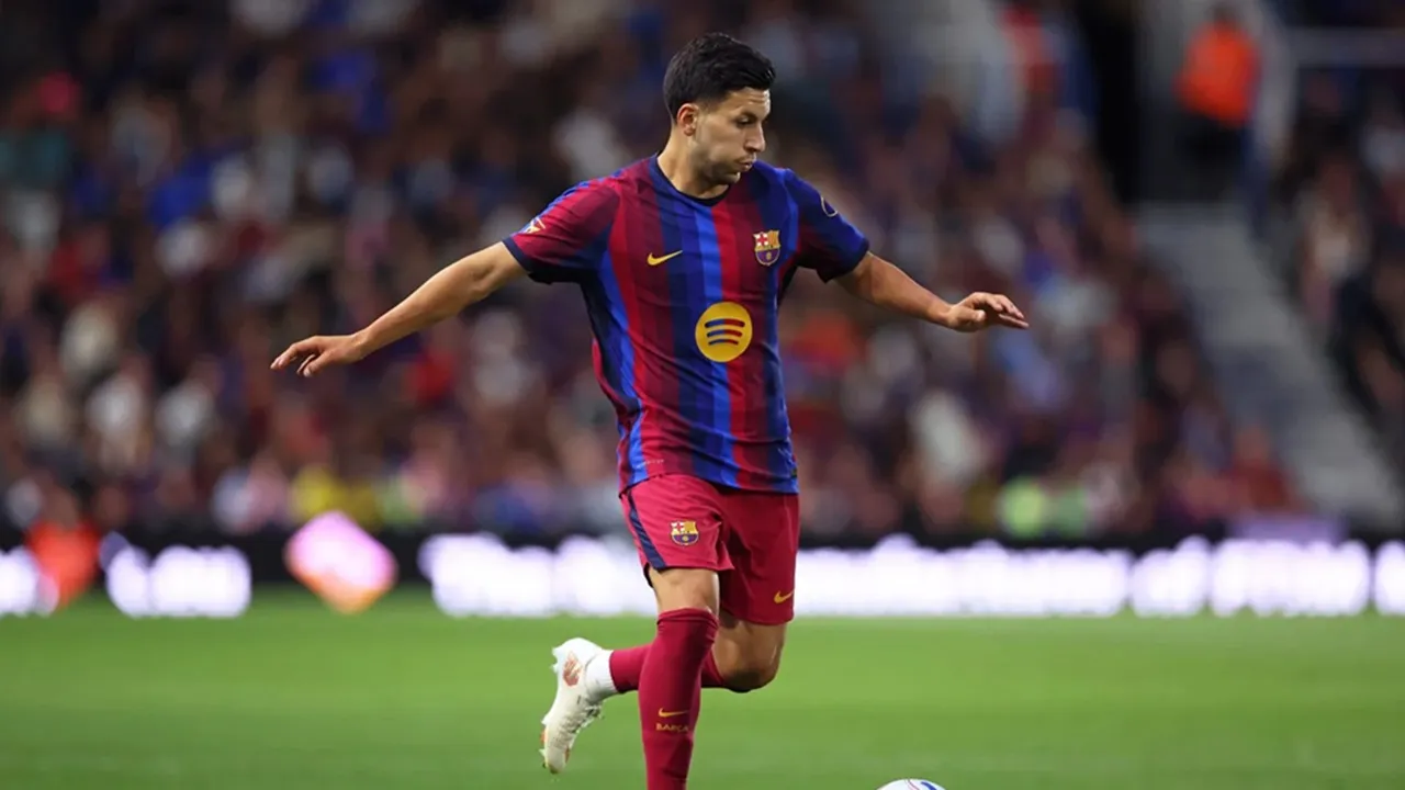 ---
Barcelona Siap Melepas Roony Bardghji

---
