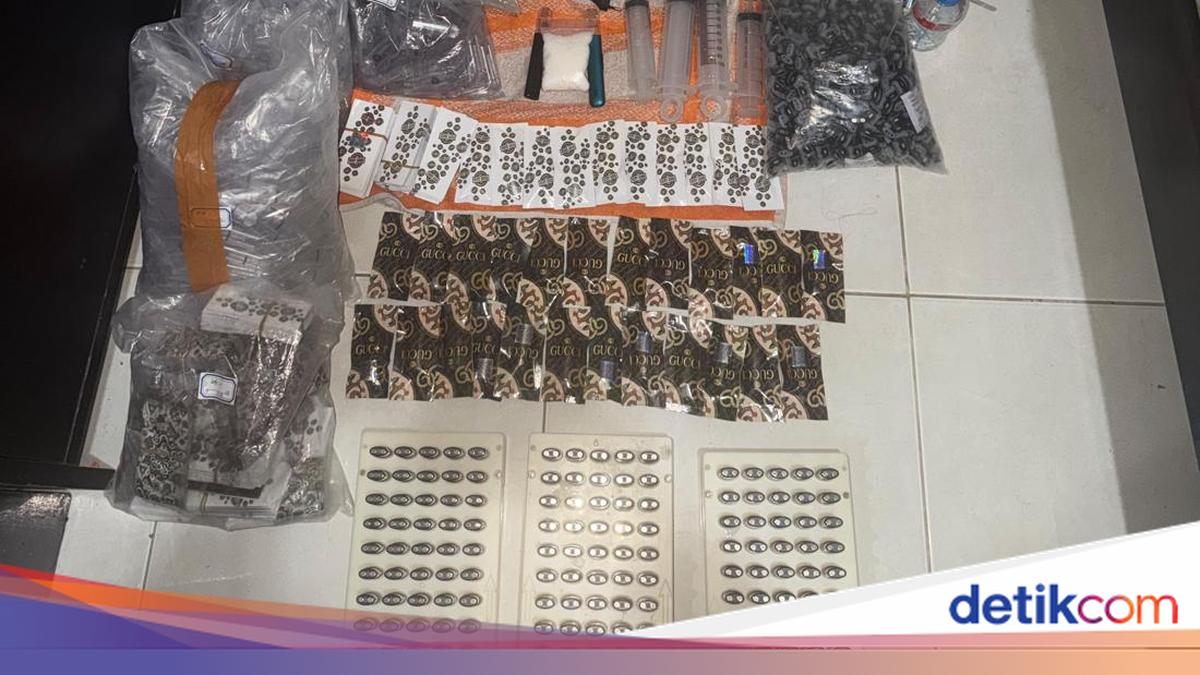 Bareskrim Ungkap Produksi Vape Etomidate di Kamar Kos Kemang