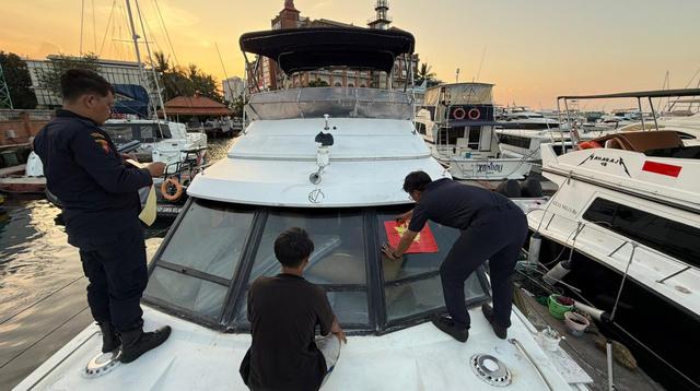 Bea Cukai Melakukan Penyegelan Terhadap 29 Kapal Yacht Asing di Jakarta