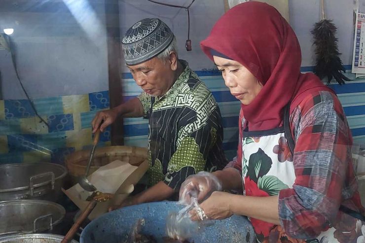 Dari Penjual Gudeg Bawah Pohon Rambutan, Pasangan di Sleman Raih Impian Haji