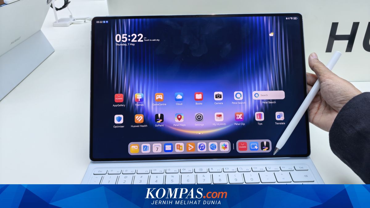 Peluncuran Tablet Huawei MatePad Pro Max di Bangkok