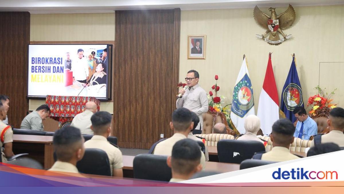 Bima Arya Sampaikan Tiga Pilar Utama dalam Kepemimpinan kepada Praja IPDN Papua