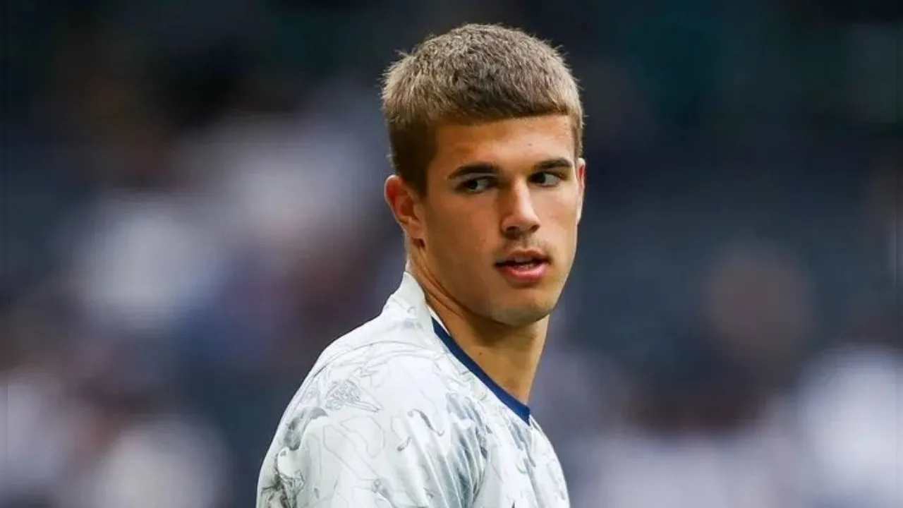 Brighton Tawarkan Rp 660 M untuk Rekrut Luka Vuskovic dari Tottenham