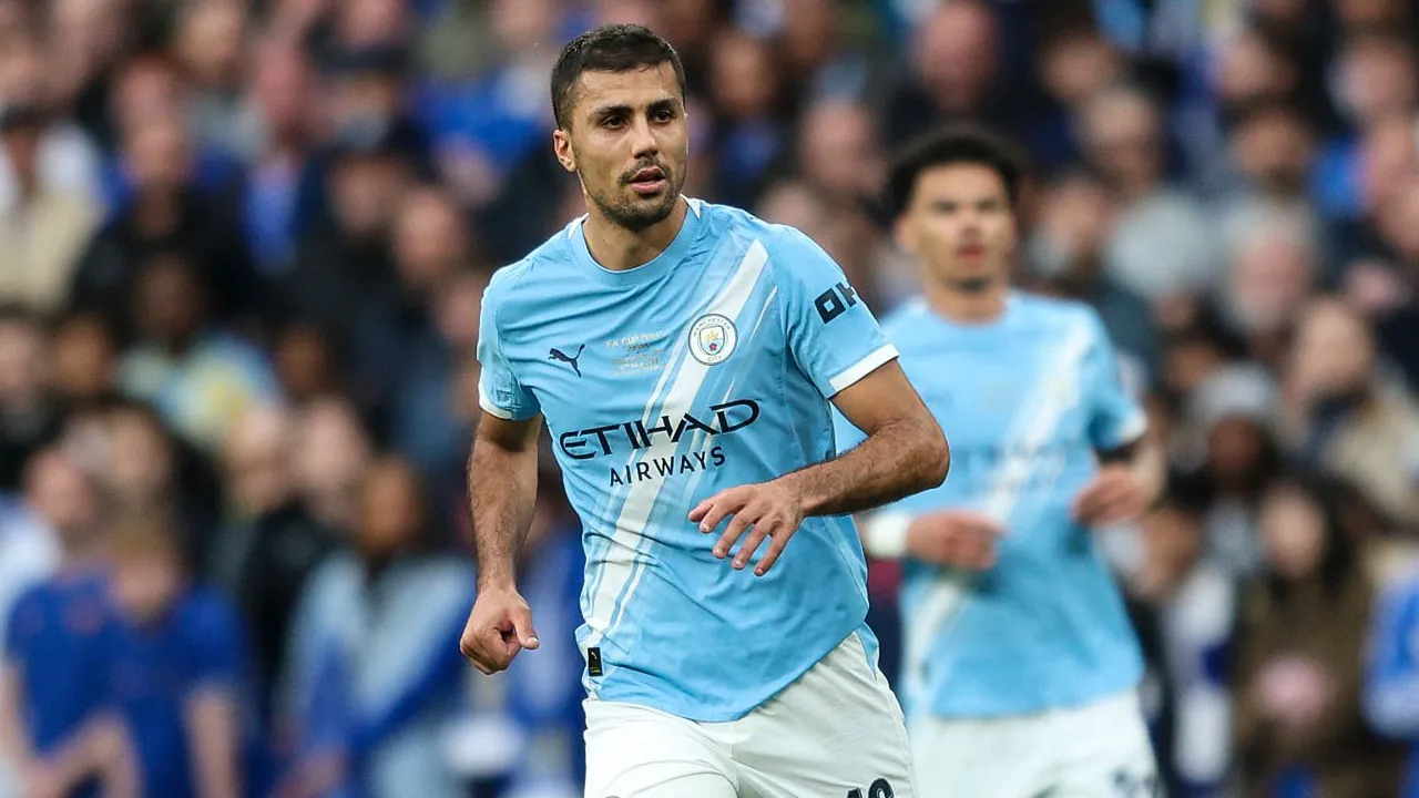 Real Madrid Unggul dalam Perburuan Rodri, PSG dan Barcelona Terlibat Persaingan Ketat