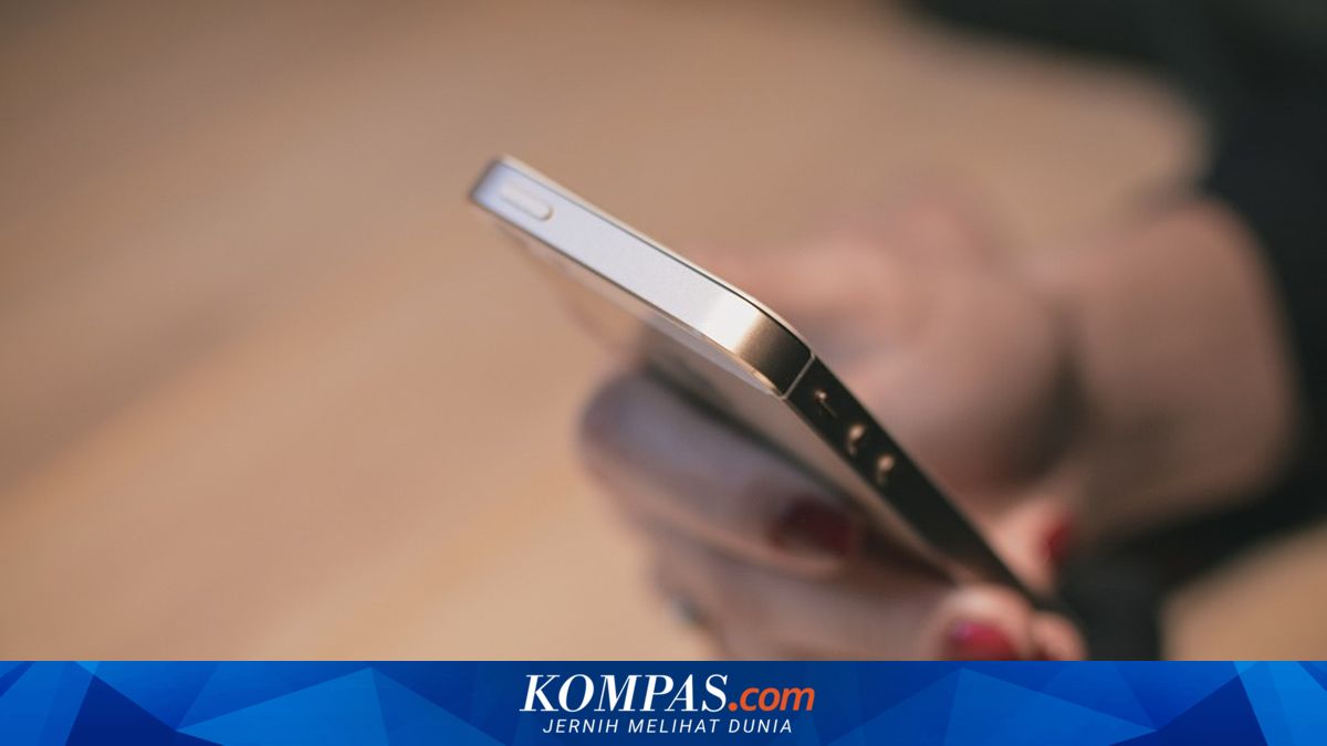 Camat Madiun Minta Maaf Setelah Terekam Bermain Game di Rapat Paripurna