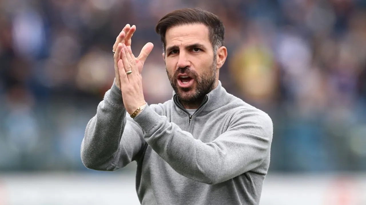 Cesc Fabregas Pertimbangkan Peluang Melatih Real Madrid