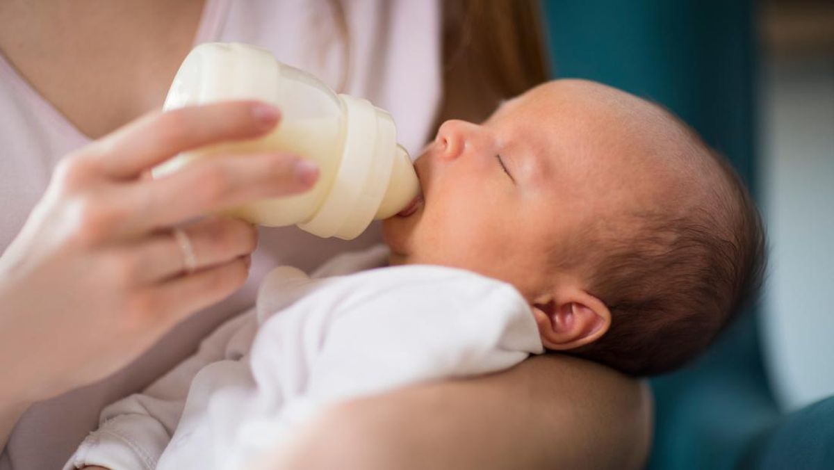 ---
Tanda-Tanda Bayi Tidak Sesuai dengan Susu Formula

---