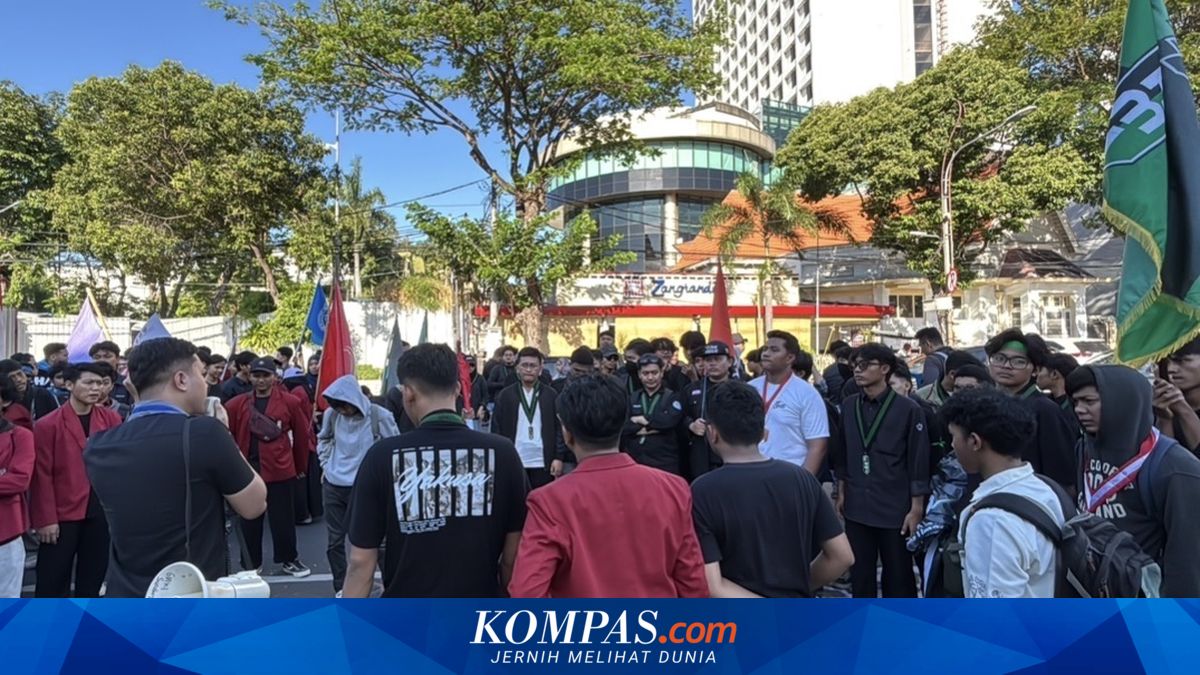 Aksi Unjuk Rasa di Surabaya: Sorotan terhadap Ekonomi dan Kebijakan Pemerintah