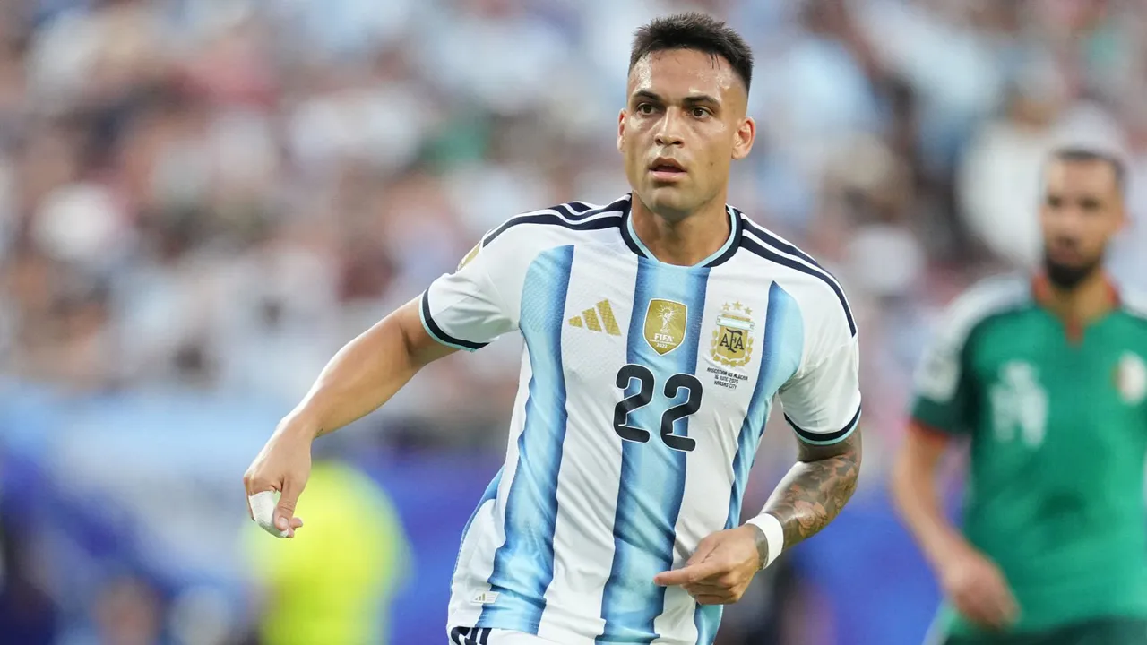 Atletico Madrid Berambisi Datangkan Lautaro Martinez dari Inter Milan