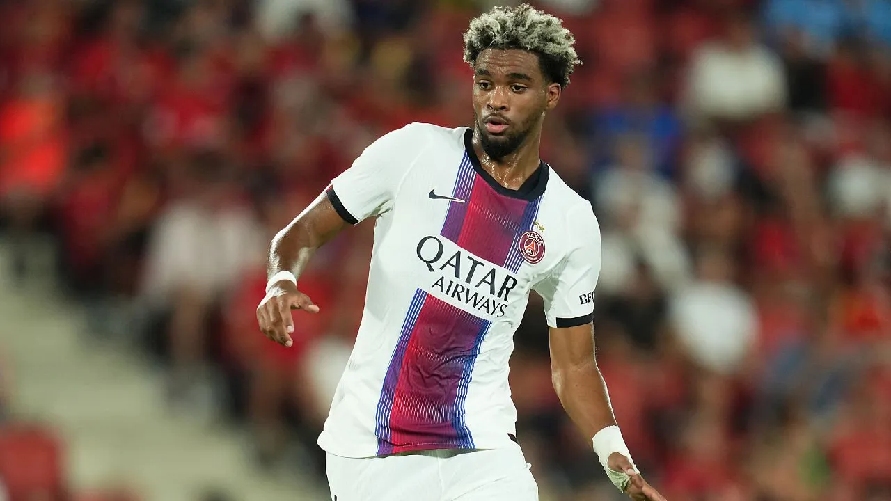 PSG Belum Tentukan Masa Depan Ibrahim Mbaye di Tengah Ketertarikan Klub-klub Besar