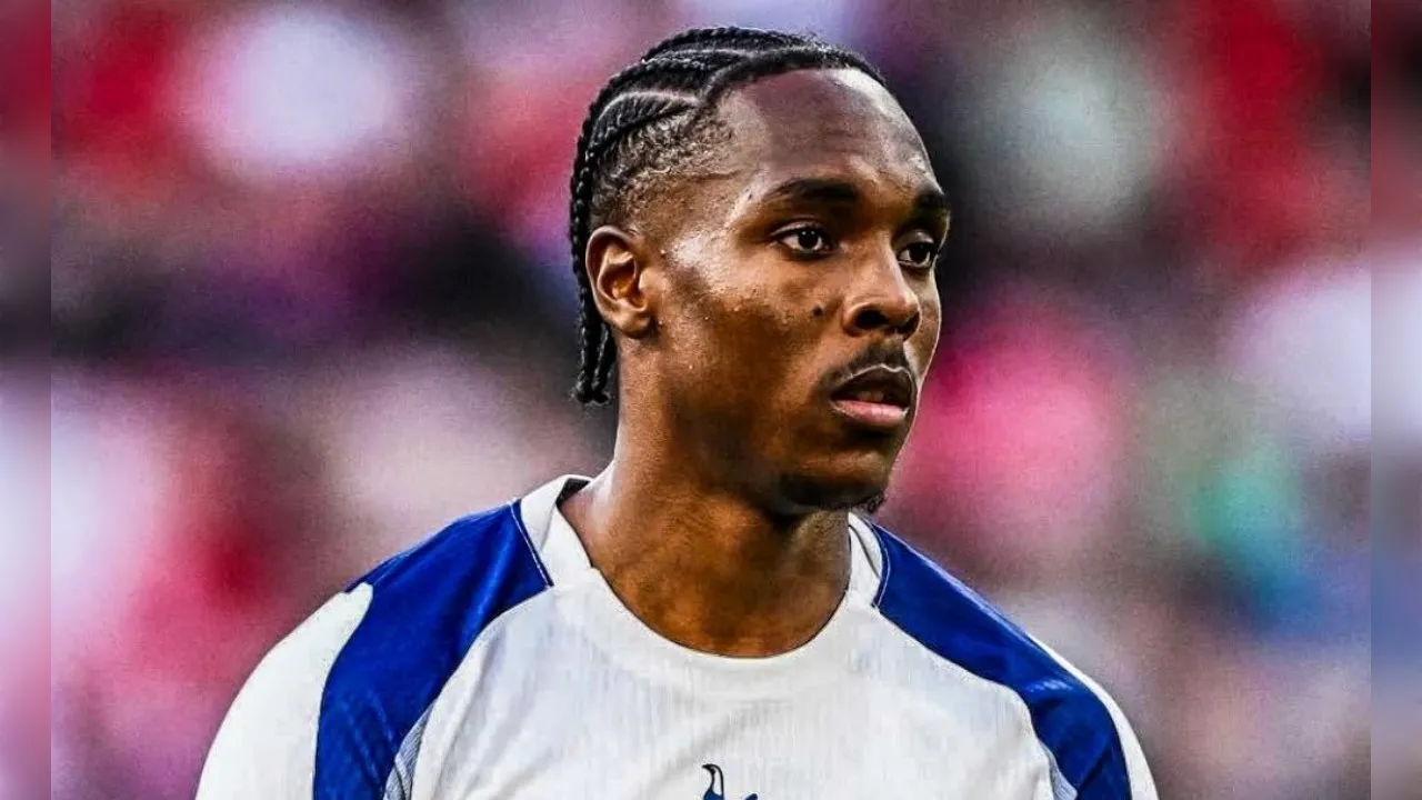 Tottenham Menolak Melepas Mathys Tel Meski Diminati Bournemouth