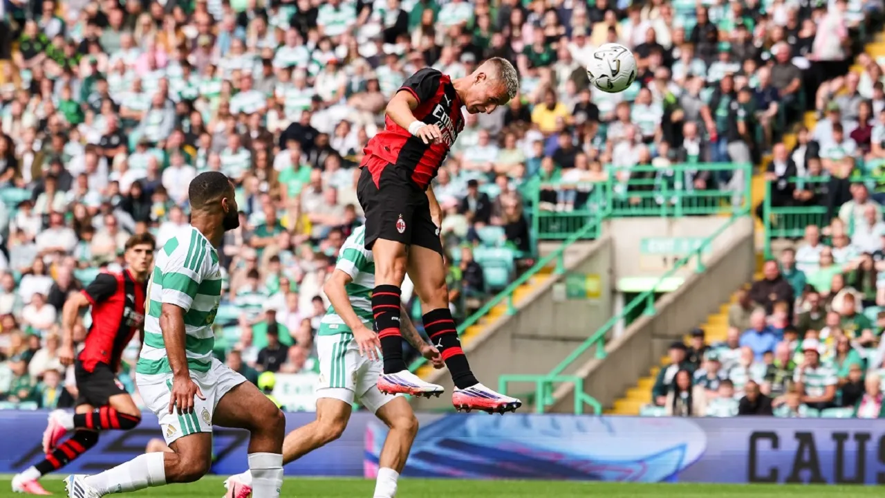 Camarda dan Chukwueze Bawa AC Milan Kembali Berjuang di Laga Melawan Celtic