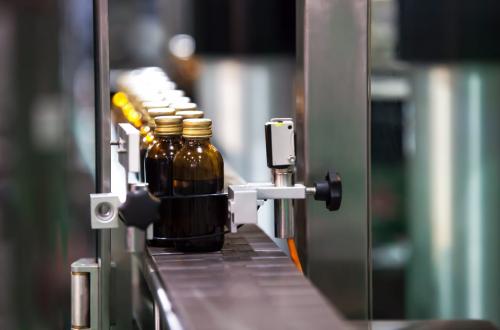 Upaya Peritel Farmasi Indonesia Bertahan di Tengah Fluktuasi Rupiah