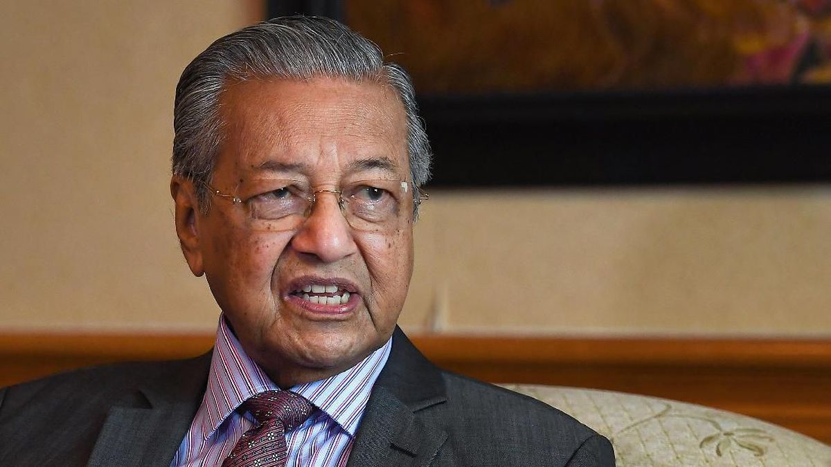 Mahathir genap berusia 101 tahun, ini rahasia dia awet panjang umur. (Mohd RASFAN / AFP)