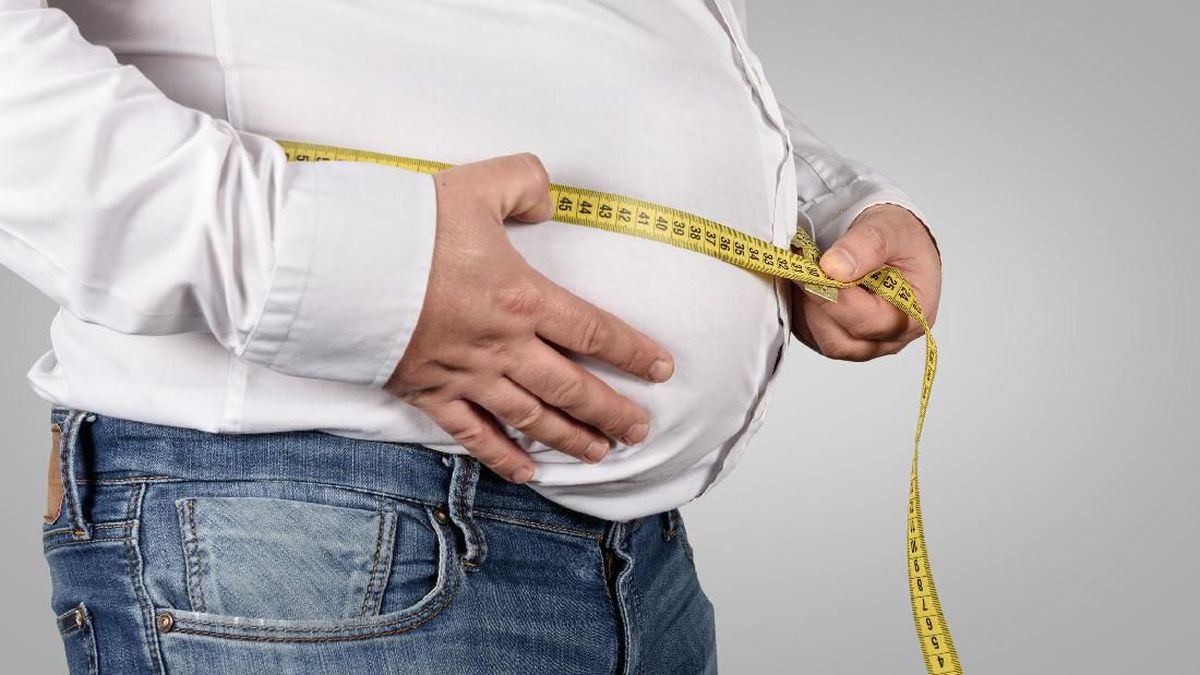 Ilustras. Saat ini banyak produk pelangsing di pasaran yang menjanjikan penurunan berat badan secara instan. Namun turun berat badan secara ekstrem memiliki sejumlah efek samping. (Istockphoto/ Turk_stock_photographer)