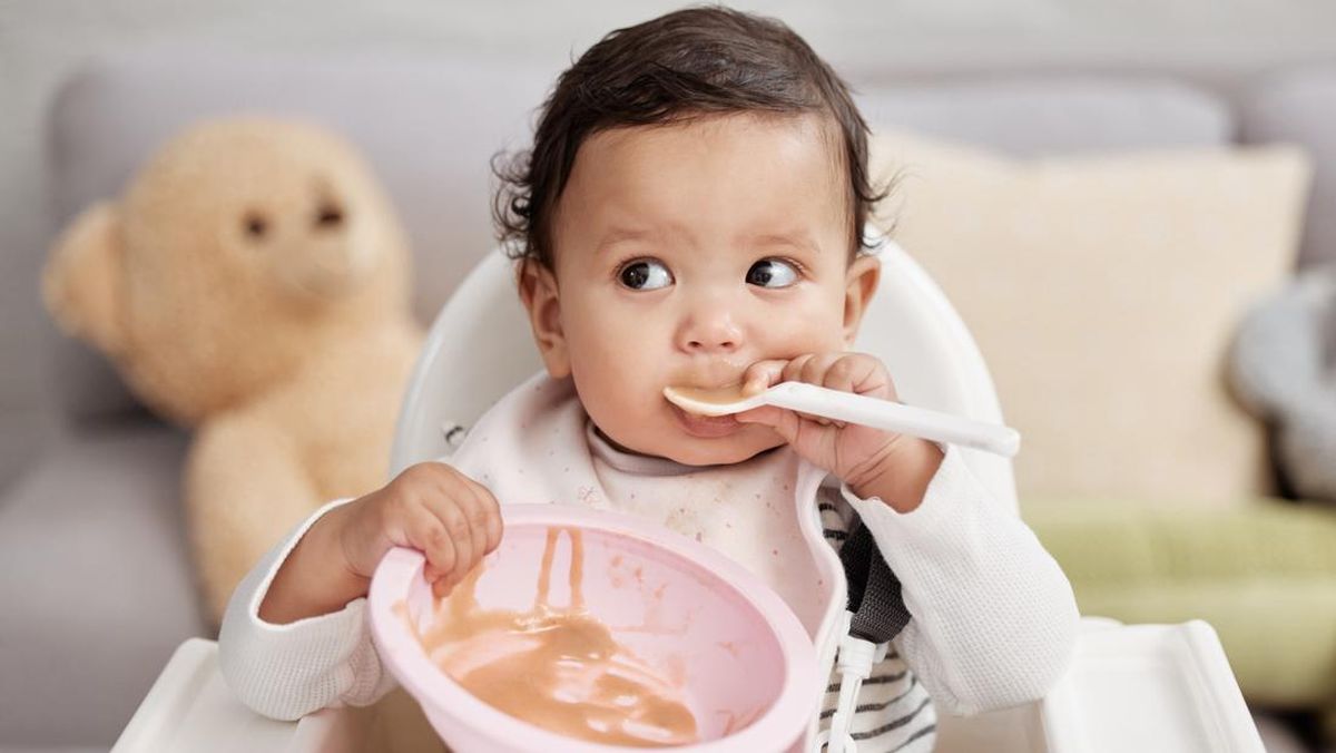 Ibu-Ibu Tertarik Menu MPASI Terinspirasi dari Haaland, Dokter Beri Peringatan