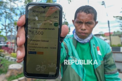 Perhatian Mitra Pengemudi Terkait Penerapan Komisi 8 Persen Ojol