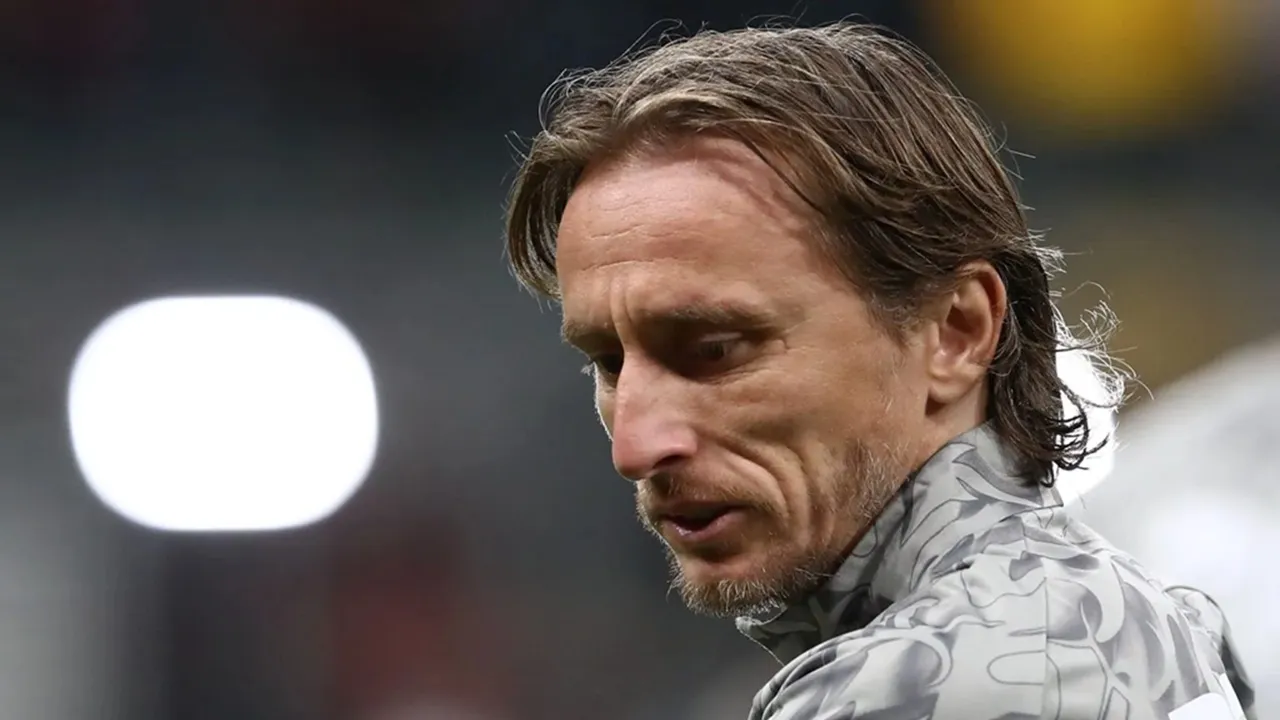 Jose Mourinho Cari Gelandang dengan Karakteristik Seperti Luka Modric