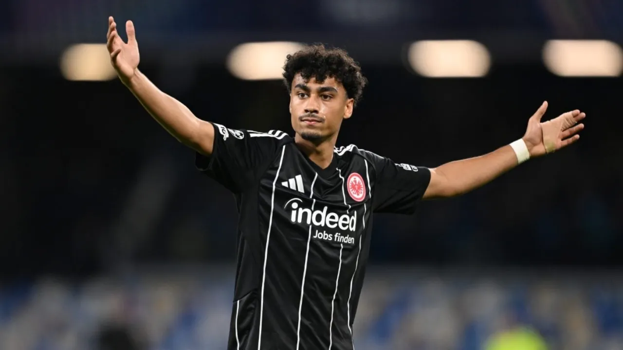 ---
Jurgen Klopp Apresiasi Potensi Nathaniel Brown sebagai Bakal Pemain Bayern

---
