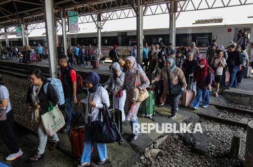 KAI Temukan Hampir 15 Ribu Barang Tertinggal dengan Nilai Miliaran Rupiah