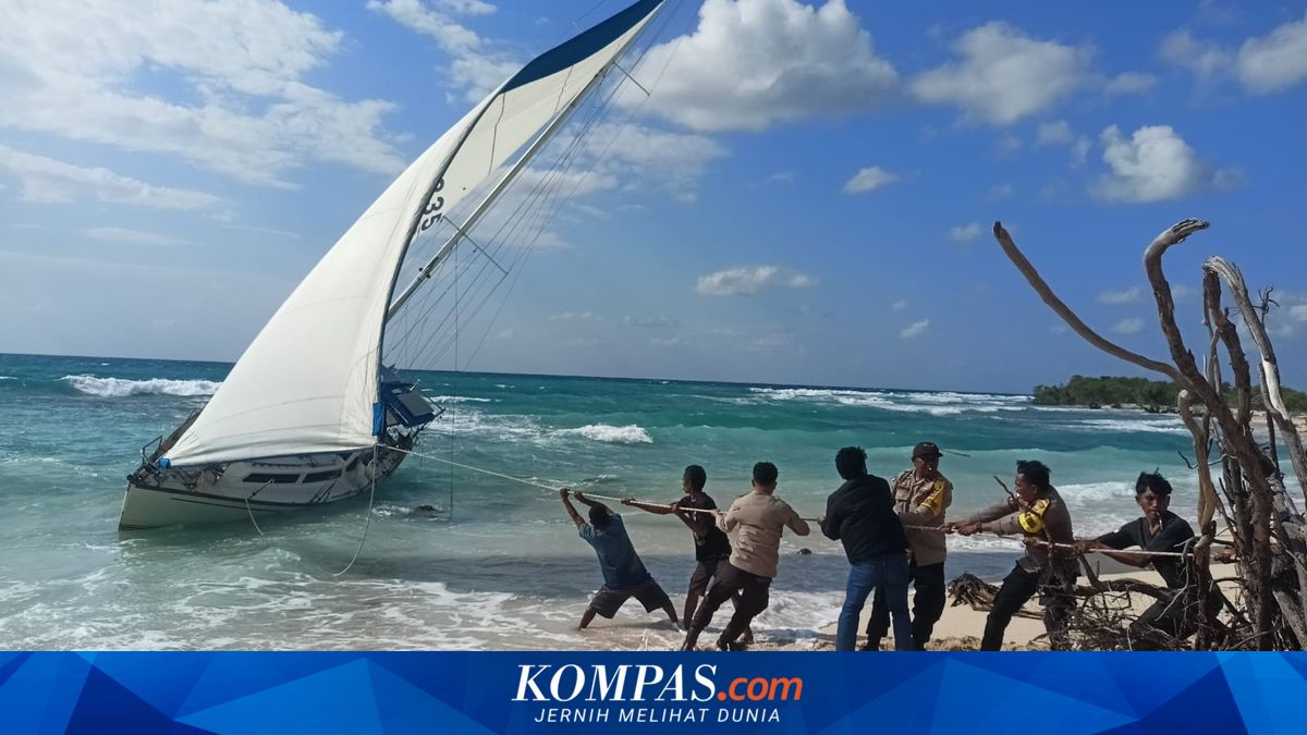 Yacht Berbendera Australia Terdampar di Rote Ndao, Polisi Temukan Dokumen Penting