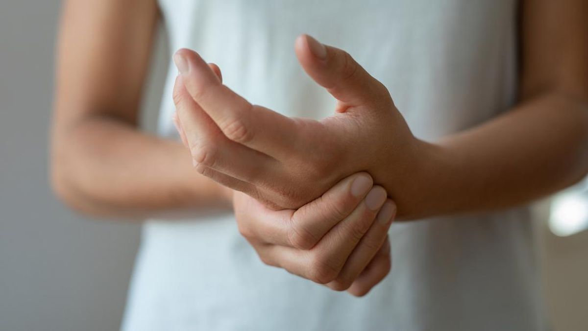 Mengapa Perempuan Lebih Rentan Terhadap Penyakit Autoimun?