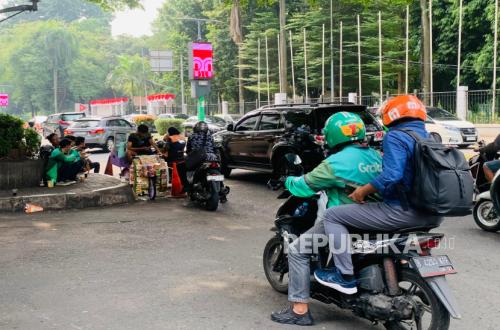 Pemberlakuan Komisi 8 Persen untuk Ojol, DPR Jamin Tarif Pelanggan Tetap Stabil