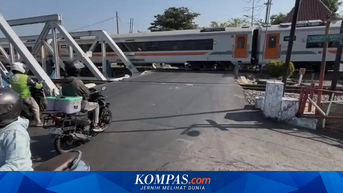 Kecelakaan Kereta di Semarang: Paman dan Keponakan Meninggal, Kakak Masih Dalam Perawatan