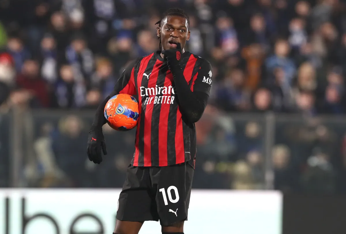 AC Milan Terlibat Negosiasi dengan Fenerbahce Terkait Transfer Rafael Leao