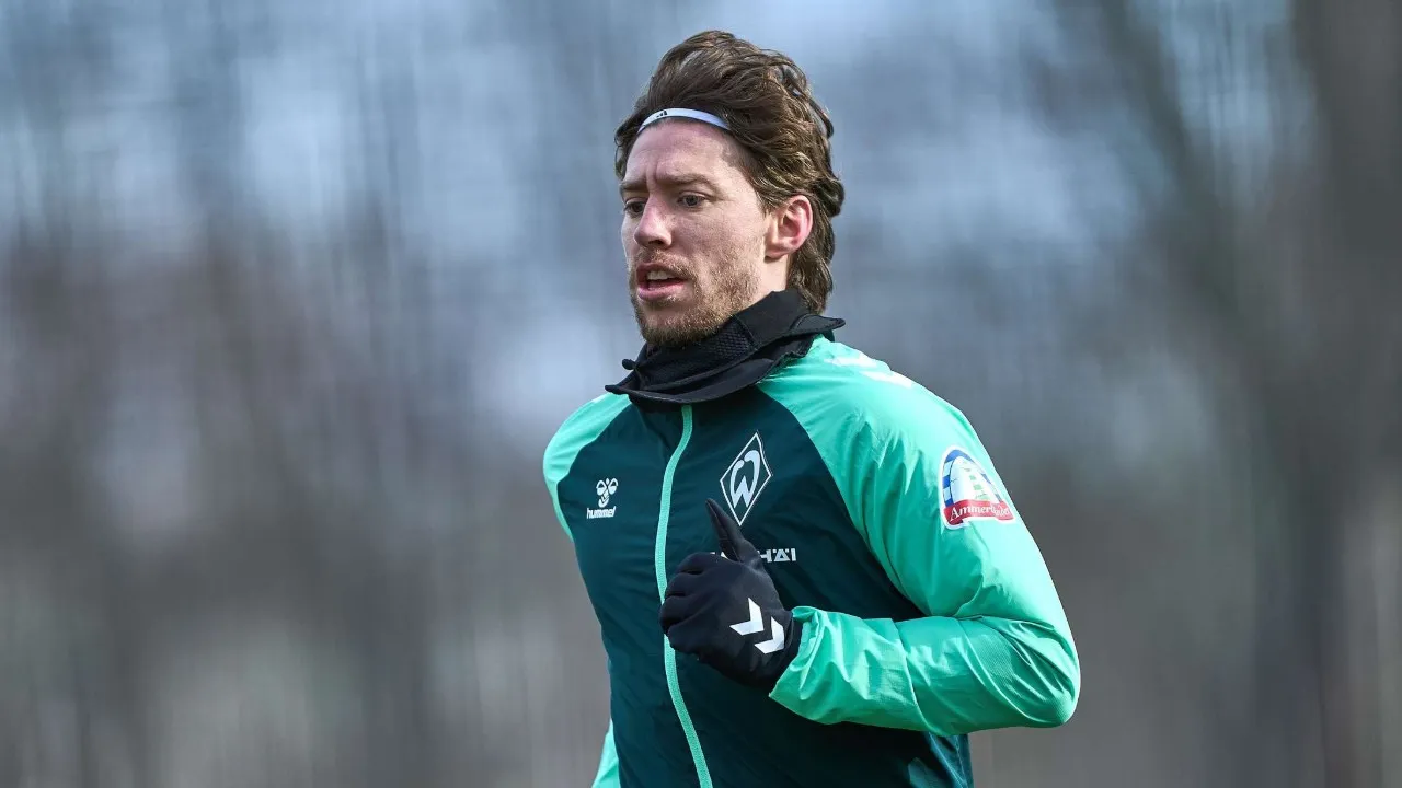 Mitchell Weiser Perpanjang Kontrak Bersama Werder Bremen Hingga 2027