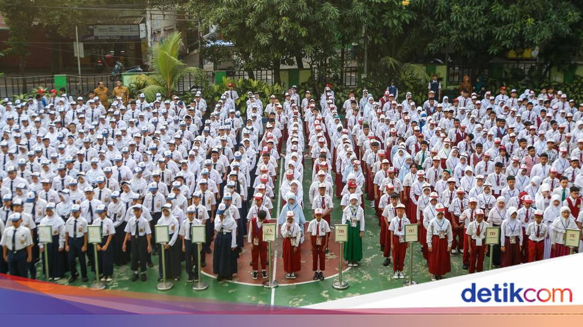 ---
Jadwal Resmi MPLS 2026: Durasi dan Aturan Penting

---