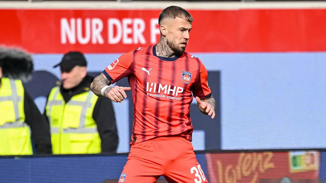 Niklas Dorsch Mengakui Penampilan Buruk Heidenheim Saat Melawan Mainz