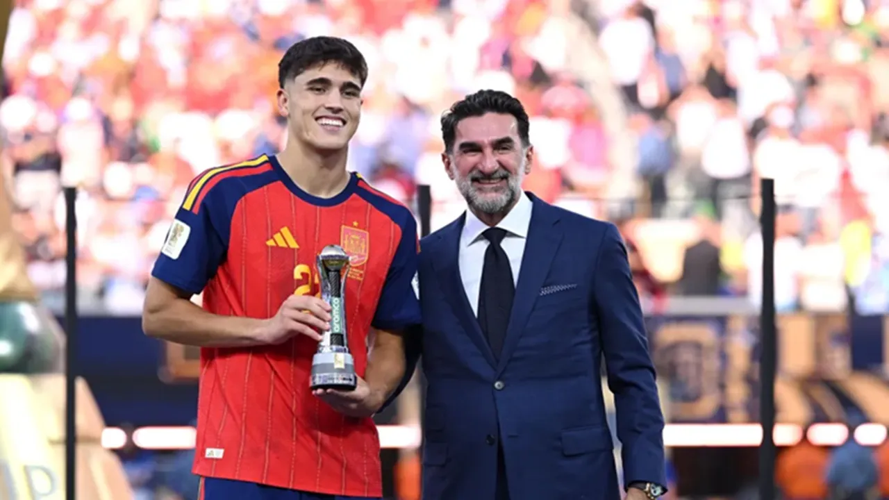 ---
Pau Cubarsi Dinobatkan Sebagai Pemain Muda Terbaik di Piala Dunia 2026

---