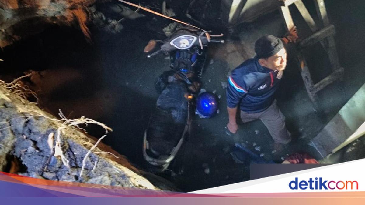 ---
Kecelakaan Tragis di Surabaya: Pemotor Terjatuh ke Proyek Saluran Air

---