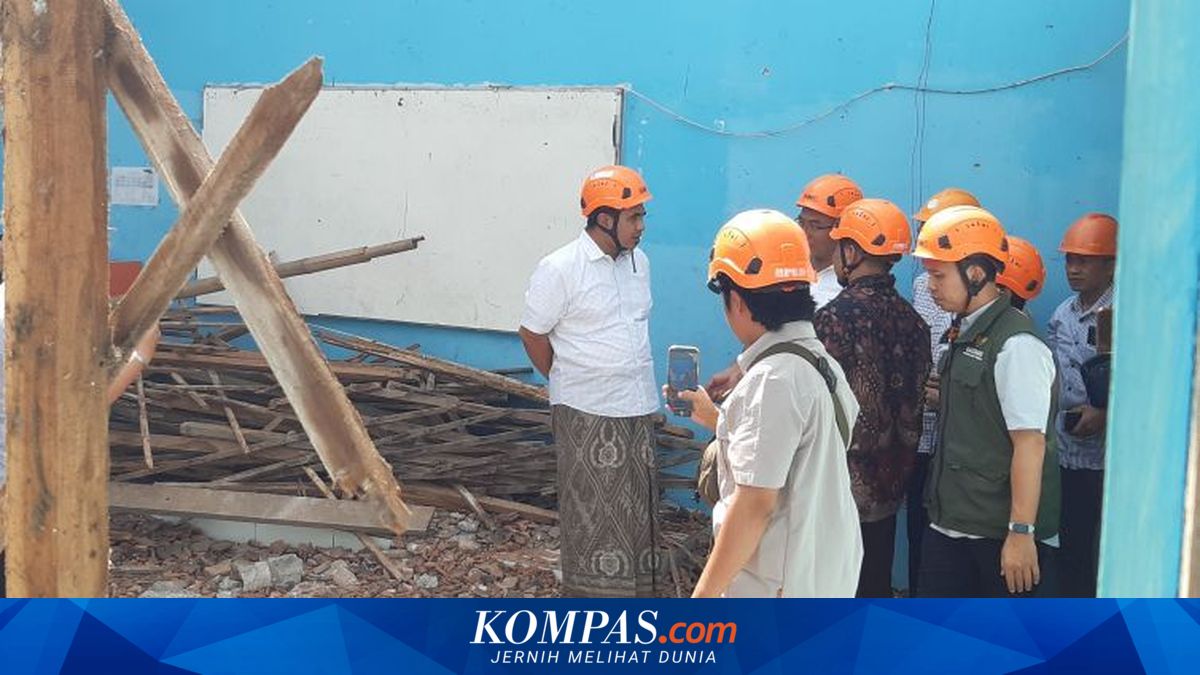 Pemprov Jateng Alokasikan Rp 50 Juta untuk Perbaikan Atap MTs Muhammadiyah 4 Sambungmacan
