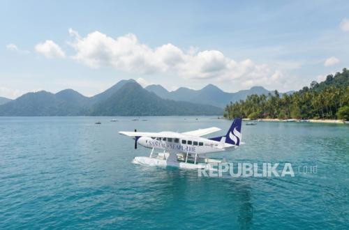 Operasional Pesawat Amfibi Resmi Dimulai di Banyuwangi