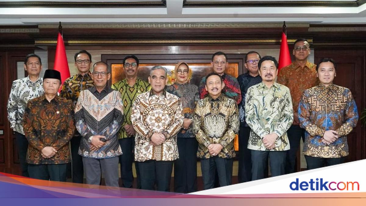 Diskusi Pimpinan MPR dan Mahkamah Konstitusi Terkait Sidang Tahunan dan Tafsir Konstitusi