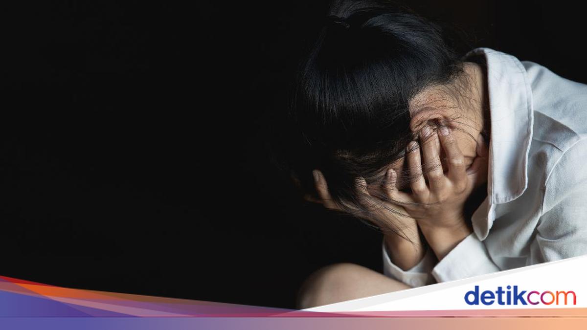 ---
Ayah Ditangkap Karena Diduga Cabuli Anak Kandung Selama Bertahun-tahun

---