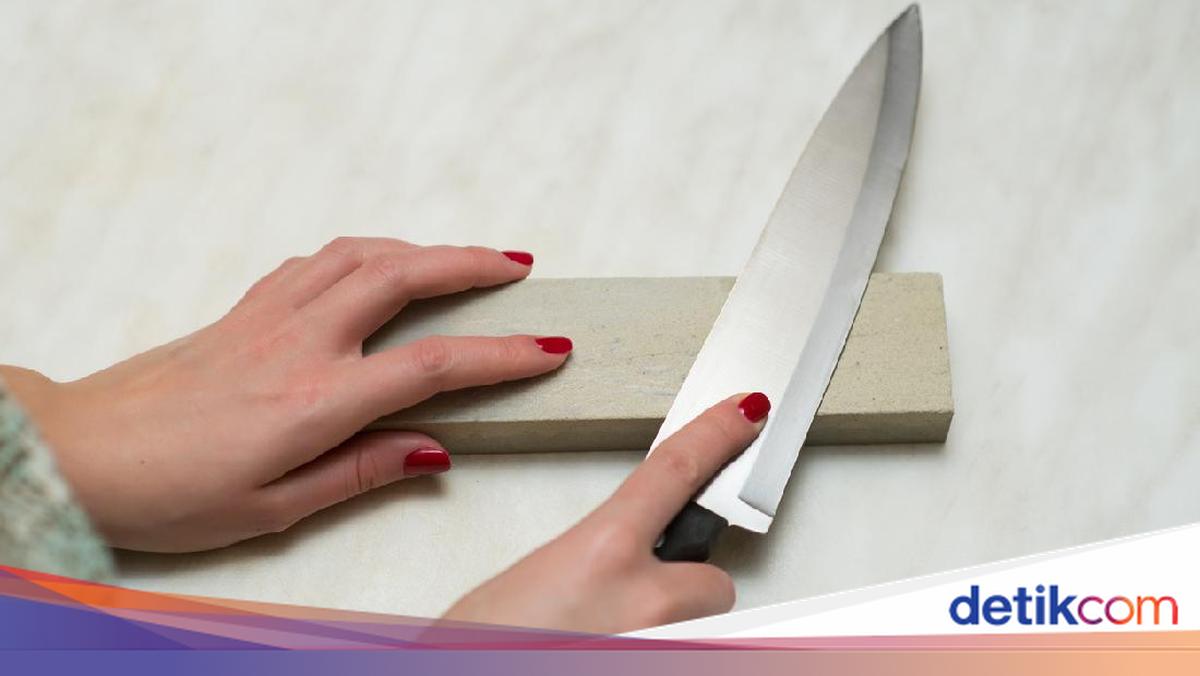 ---
Istri di Lumajang Ditangkap Setelah Memotong Kelamin Suami

---