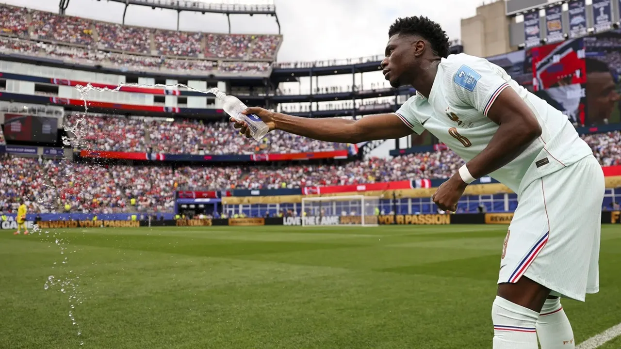 Real Madrid Tentukan Harga Tchouameni Setara dengan Enzo Fernandez