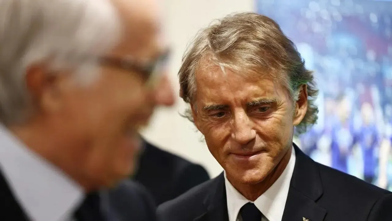 Roberto Mancini Kembali Memimpin Timnas Italia Setelah Lima Tahun