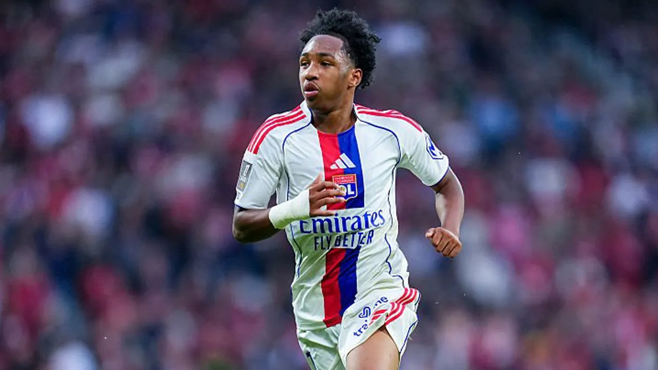 ---
Persaingan Inter Milan dan Roma untuk Mendapatkan Malick Fofana

---