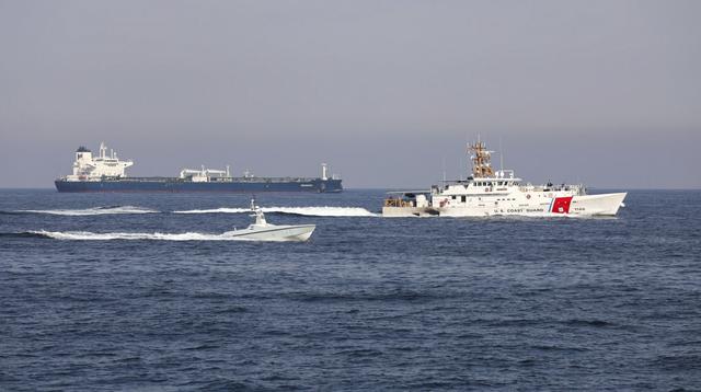 Jalur Strategis Selat untuk Distribusi Minyak Global: Lebih dari Sekadar Hormuz