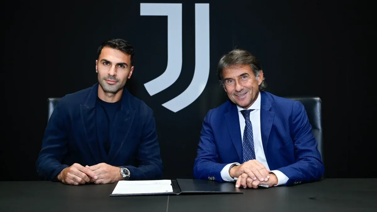 Juventus Rekrut Zeki Celik, Dampak Signifikan untuk Roma dan Liverpool