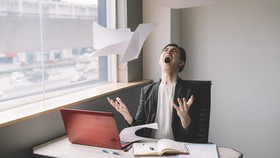 Enam Penyebab Burnout di Tempat Kerja yang Sering Terabaikan